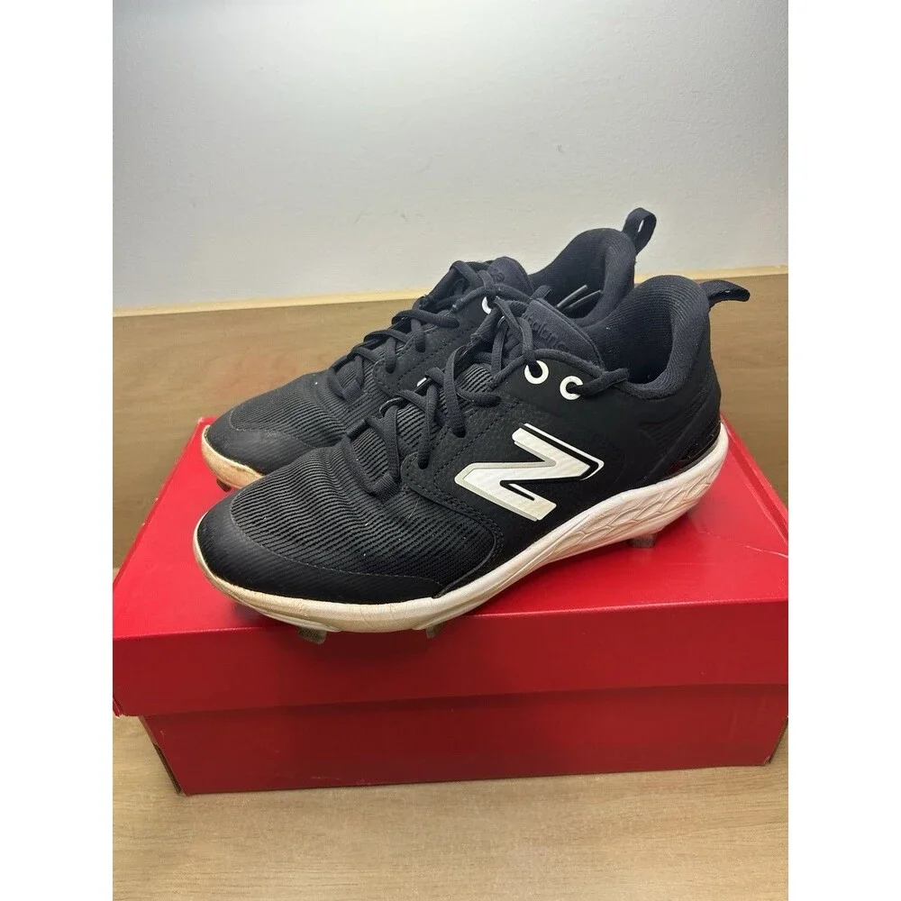 New Balance Fresh Foam L3000BK6 Men's Size 7.5 Low Metal Baseball Cleats Spikes